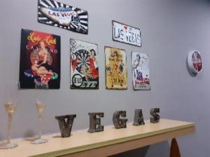 VEGAS (Netflix & Wifi ) by Cities Homes - image 2