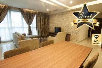 2BR Suite Near KL Center Subway Station @ Regalia - image 11