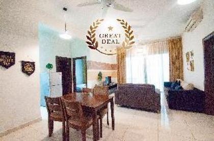 2BR w/ BAlcony (PWTC Putra KTM)@Regalia - image 12