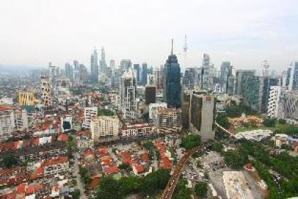 Red Cozy Studio with Rooftop Infinity Pool - image 15