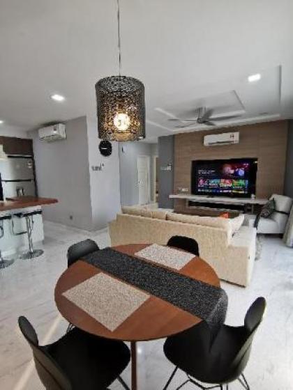 Kroma@57-A Modern & Homely suite with Pool & Gym - image 5