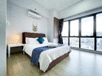 REVO Aurora Place Pavilion Bukit Jalil Studio - image 21