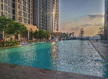 28 BLVD Beautiful Lakeside Studio with KLCC View - image 15