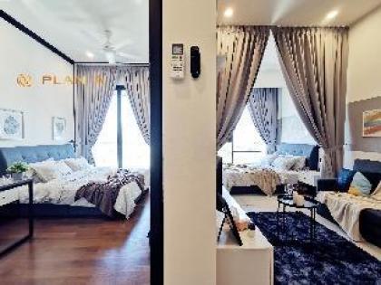 Paris-Style Stay near KLCC & Bukit Bintang Wi-Fi - image 3