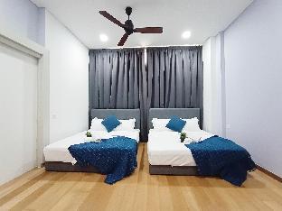 Desa parkcity 4-6pax  cozy suite Plaza Arkadia - image 7