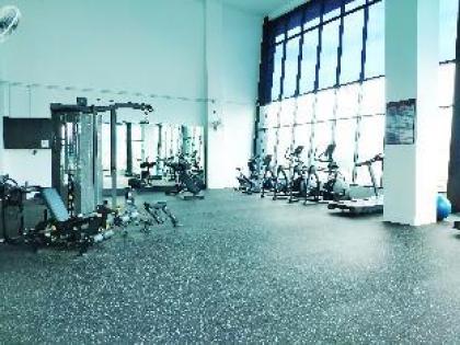 One Residences 4 pax 10 mins to TRX - image 20