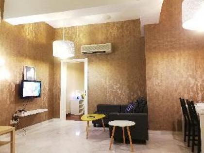 Awesome Balcony KL City View Apartment{WiFi} - image 13