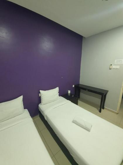 SPOT ON 90138 Hotel Elwarda Klcity - image 14