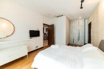 MyRehat Regalia 3 Bedroom with Balcony Netflix - image 14