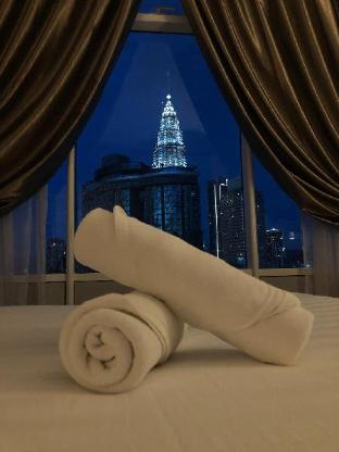 Vortex Suites in the Sky with KLCC view - image 3