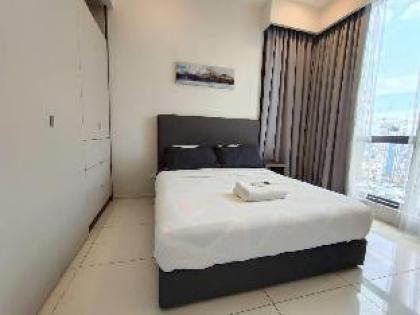 Cozy top suite Infinity pool 500m MRT/Bkt Bintang - image 11