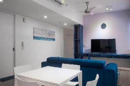 NEW- 2-5 pax Deep Blue Sea Suite @Damansara PJ