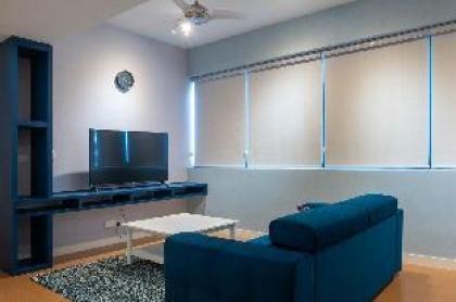 NEW- 2-5 pax Deep Blue Sea Suite @Damansara PJ - image 5