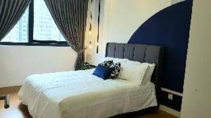 NEW- 2-3 pax Hip Artistic Home @Damansara PJ - image 6