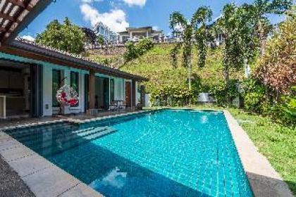 Private Pool Villa Bukit Damansara by Verano - image 6