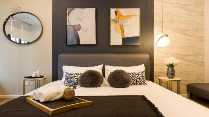 Enjoy Life . Ceylonz Suite By Five Senses #1BR - image 24