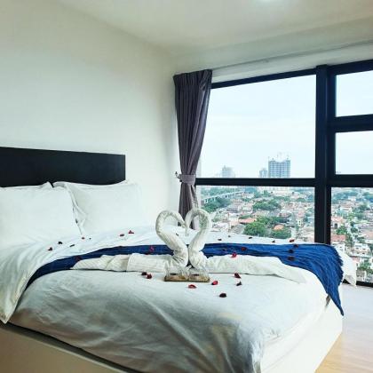 CITY VIEW  Luxury Staycation @ Ekocheras  MOKA  - image 23