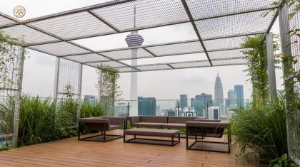 Sky Pool . Enjoy Life In Kuala Lumpur #1BR - image 15