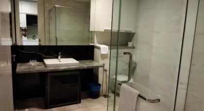 Grand Suite at Platinum KL - image 9