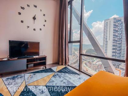 Crown2Suite (City View)Near IKEA/1Utama/TTDI - image 14