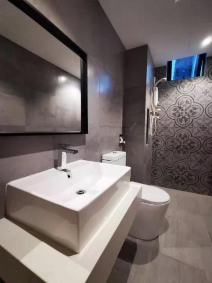 FIVE-STAR Facilities ARTE Mont Kiara Luxury Duplex - image 5