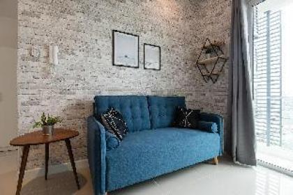 Modern City 2B Suite  Desa Park City  Mont Kiara - image 6