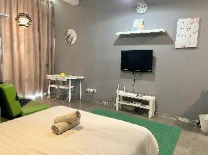 Empire Damansara Spacious Studio - image 10