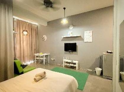 Empire Damansara Spacious Studio - image 13