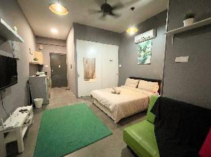 Empire Damansara Spacious Studio - image 9