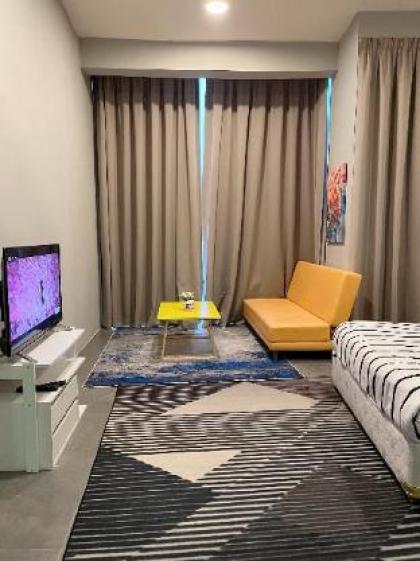 SERENE Studio Empire Damansara/wifi/Netflix - image 7