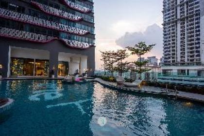 Insta-worthy Condo  2 Parkings  Jln Ampang T2 - image 13