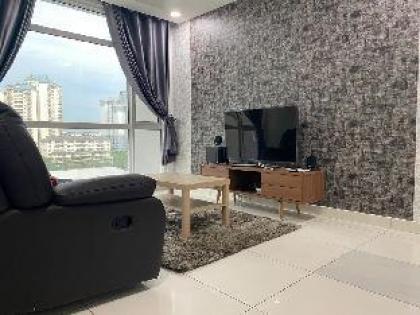 Style*3 room 3 bed*@ Central Residence Sg.Besi - image 5