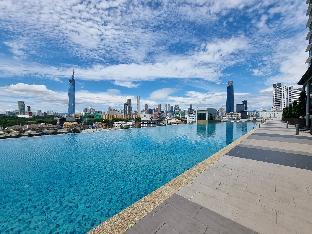 D'Phoebe by Nest Home [Infinity Pool  KL Skyline] - image 2