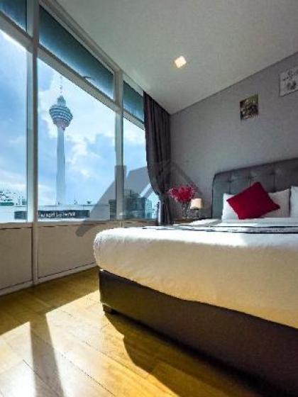 LUXURY APARTMENT WITH KLCC VIEW  - image 14