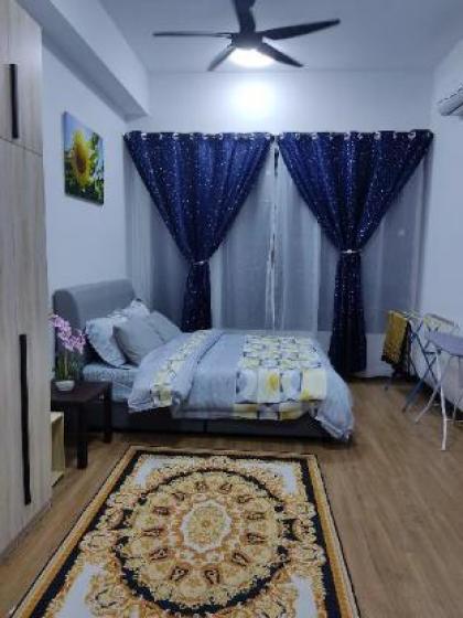 ASTORIA/ STUDIO/ 1R1BR/ NEAR KLCC/ 4-8PAX/ POOL - image 7