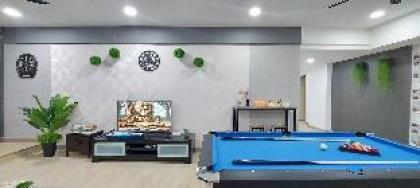 Bukit Bintang Staycation w Pool Table (10Pax) - image 3