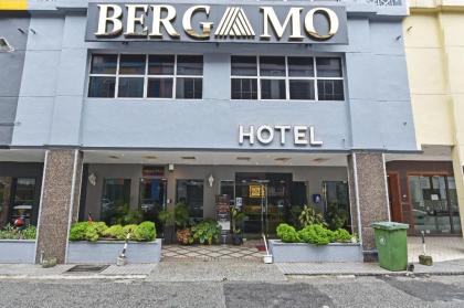 OYO 90829 Bergamo Hotel 