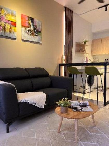 Modern Suites Arte@Mont Kiara 2B1.5B 3 PAX - image 20