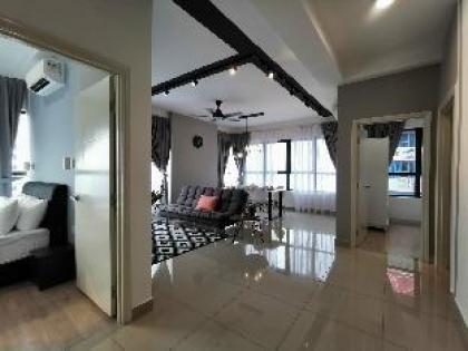 ARTE PLUS  Spacious 3 Bedroom  KLCC view - image 11