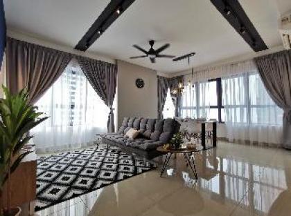 ARTE PLUS  Spacious 3 Bedroom  KLCC view - image 14