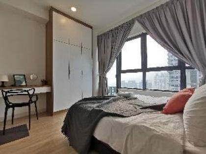 ARTE PLUS  Spacious 3 Bedroom  KLCC view - image 17