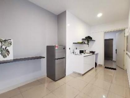 ARTE PLUS  Spacious 3 Bedroom  KLCC view - image 18