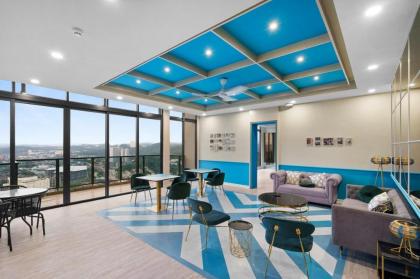 Astoria Ampang - Big Spacious 4BR Mountain View - image 22