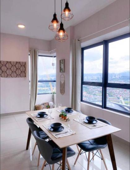 Arte KLCC Master Suites 3 bedrooms Garden residence - image 20