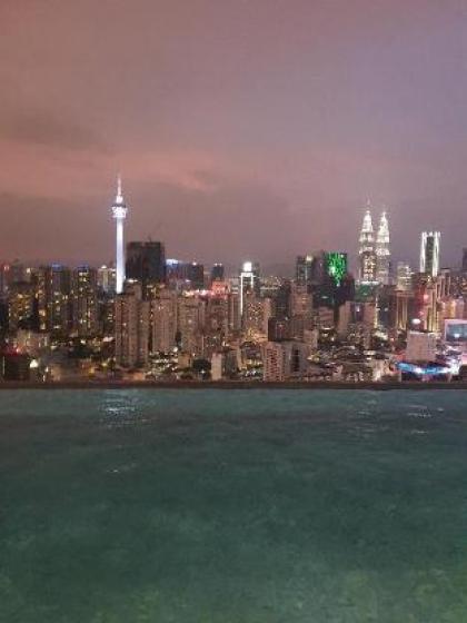 Infinity pool/KL view near BBCC KLCC TRXPNB118 - image 3