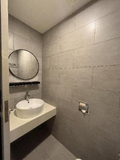 One BR Suite @ MITEC Arte Mont Kiara - image 5