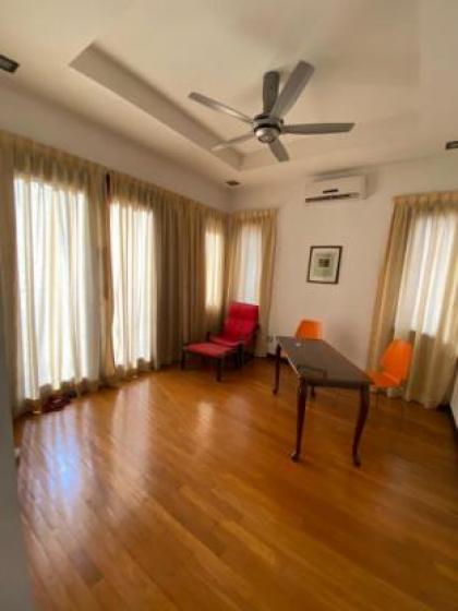 Cosy Bungalow within KL city @Mins Seputeh - image 18