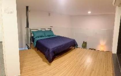 Cozy Loft  EmpireCT/wifi/netflix/parkingRM1.10/day - image 2