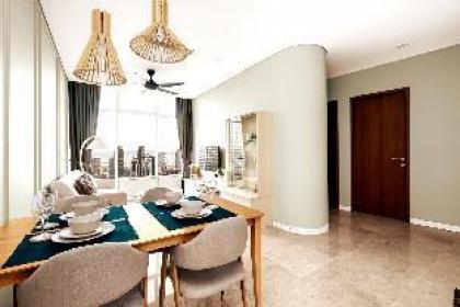 High-Floor Designer KLCC View 3BR 3-Min KLCC Kuala Lumpur 