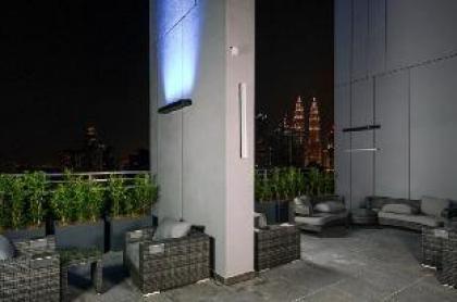 EXPRESSIONZ SUITE LUXURY STUDIO*NETFLIX@ KLCC VIEW - image 3